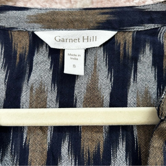 Garnet Hill Navy Tan Ikat Blouse Top 100% Cotton Puff Sleeve Size Small Fall - Picture 3 of 12